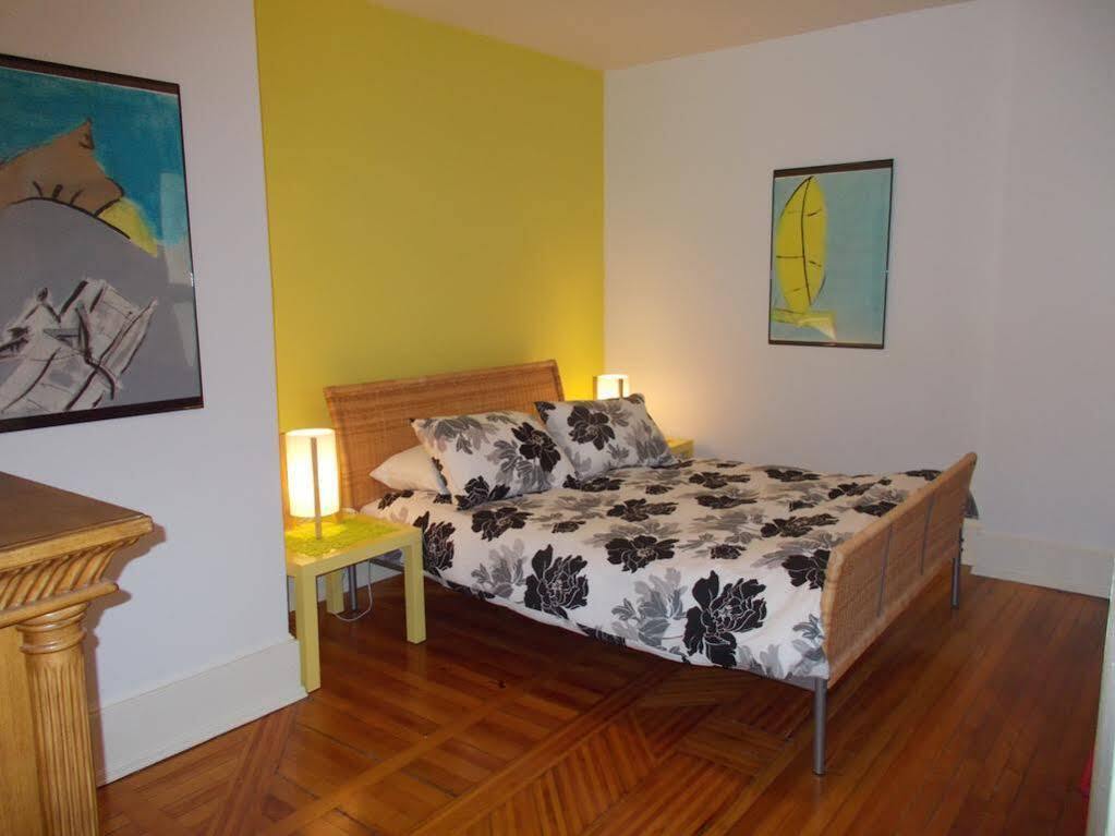 Absolute 1000 Islands Monthly Suites Gananoque Esterno foto